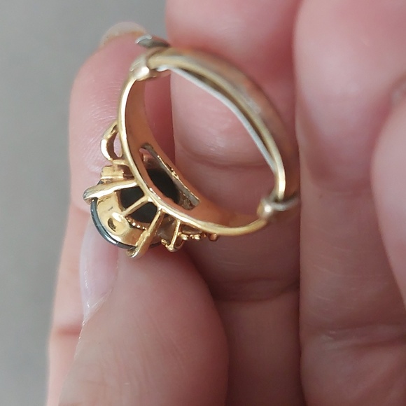 Vintage Gold Plated Hematite Black Alaskan Oval Solitaire Ring Size 5 Or 6 - Picture 5 of 6